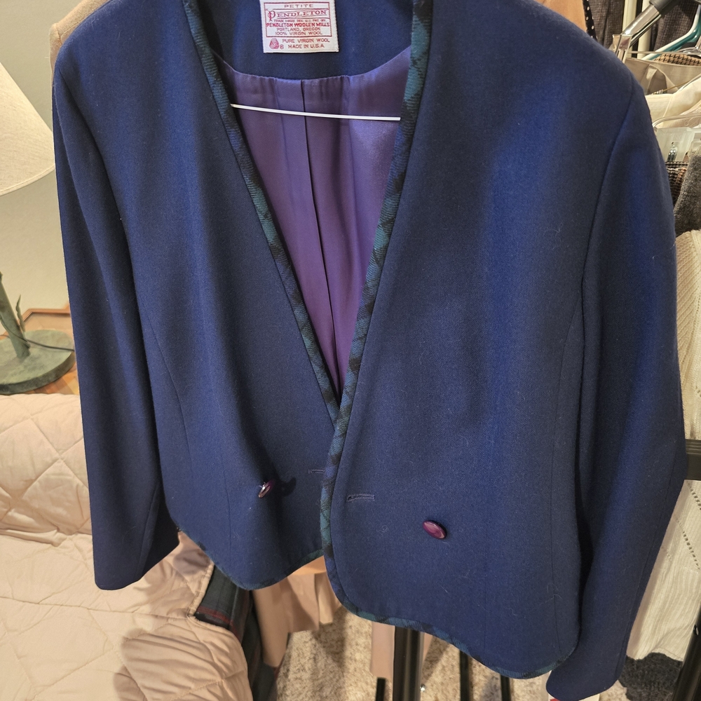 Pendleton Women's Deep Blue Blazer with TARTAN plaid